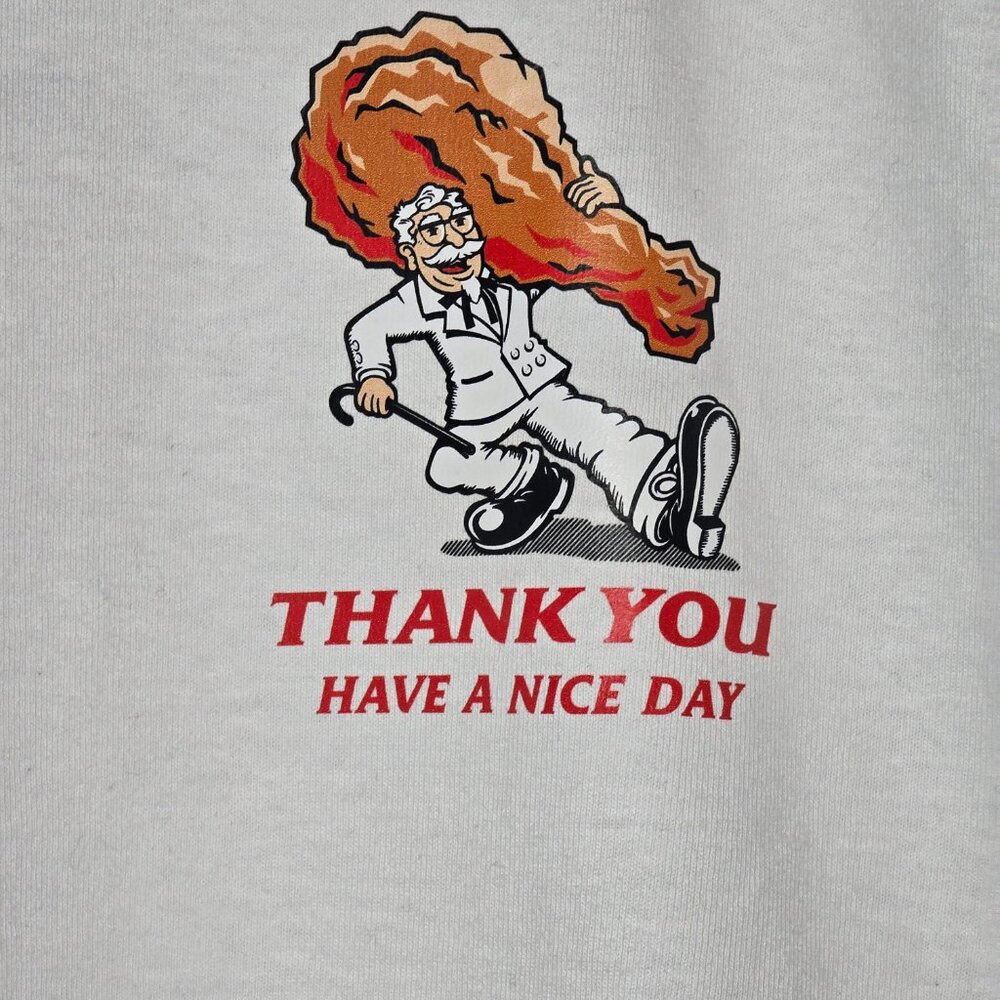 Kfc & Market Studios Have A Nice Day T-Shirt Size Medium View 3